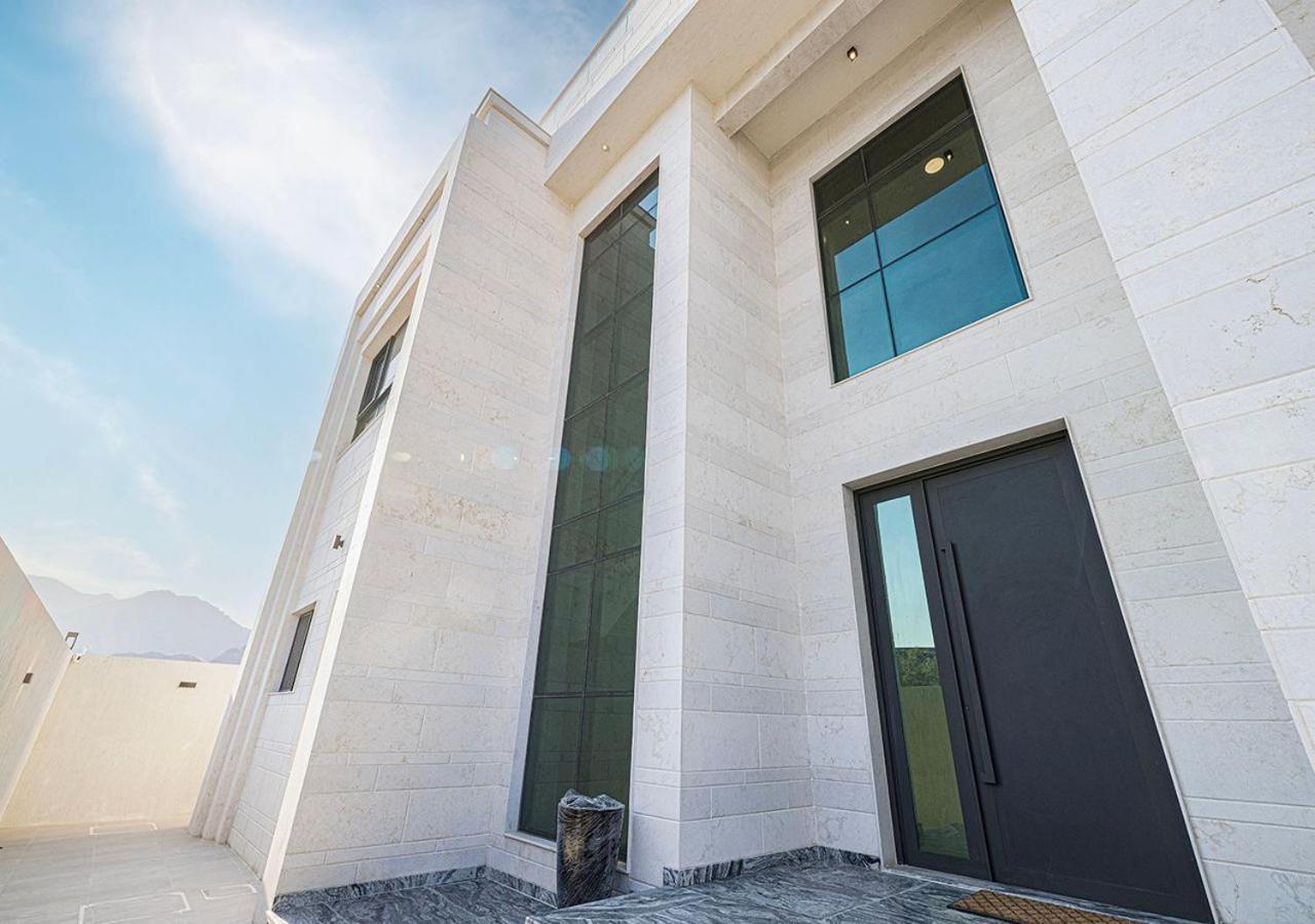 Villa Montana Luxury - Masfoot *